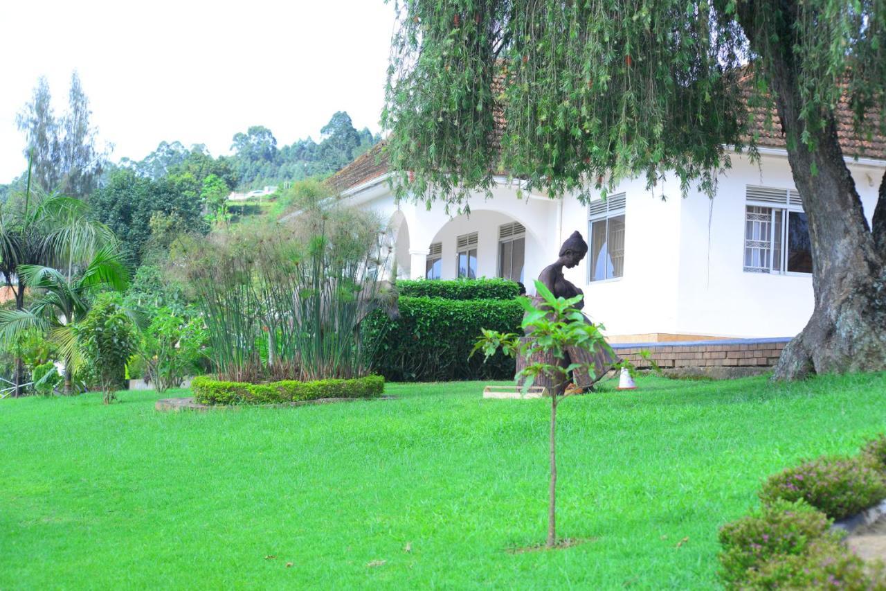 Kigezi Gardens Inn Kabale ภายนอก รูปภาพ