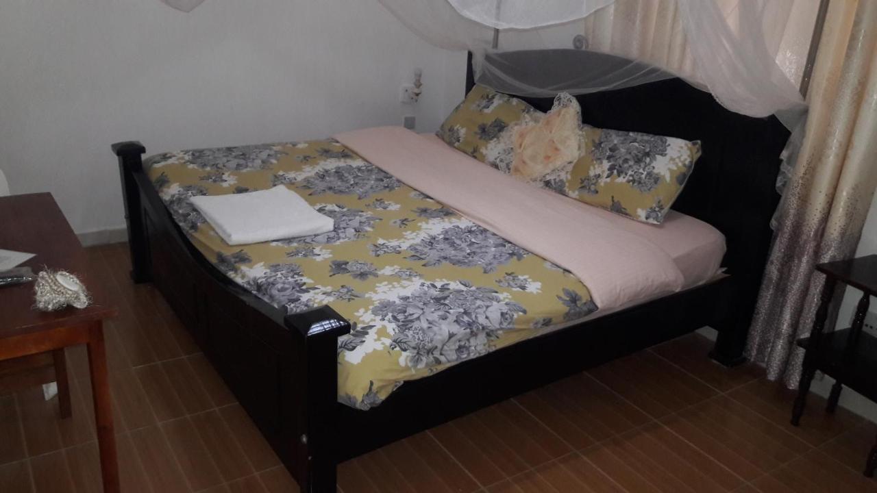 Kigezi Gardens Inn Kabale ภายนอก รูปภาพ