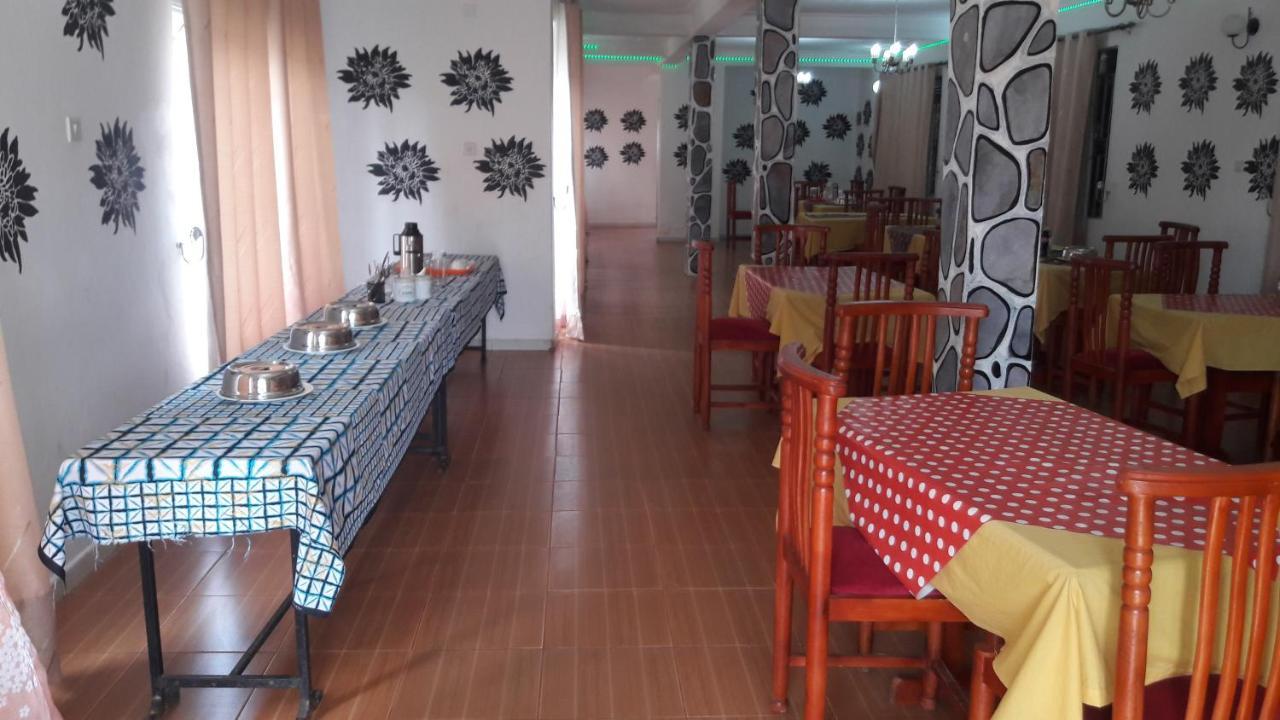 Kigezi Gardens Inn Kabale ภายนอก รูปภาพ