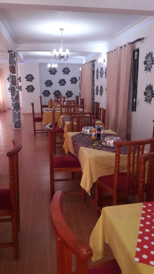 Kigezi Gardens Inn Kabale ภายนอก รูปภาพ