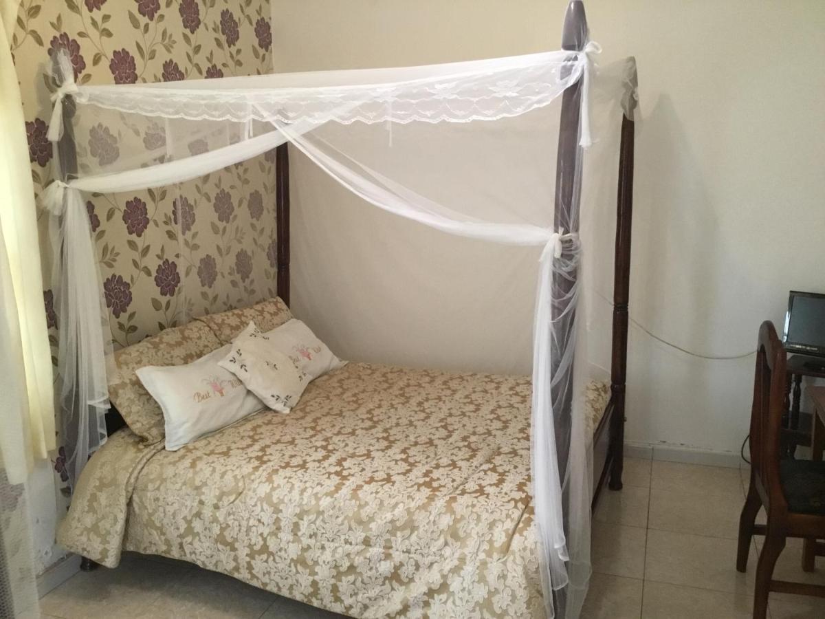 Kigezi Gardens Inn Kabale ภายนอก รูปภาพ